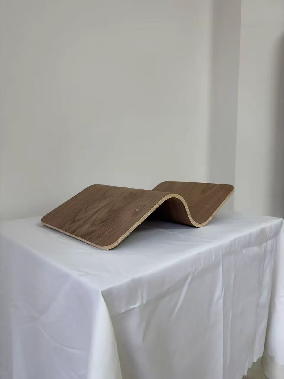 66*35*1.1 弯板 双面黑胡桃  双面白蜡